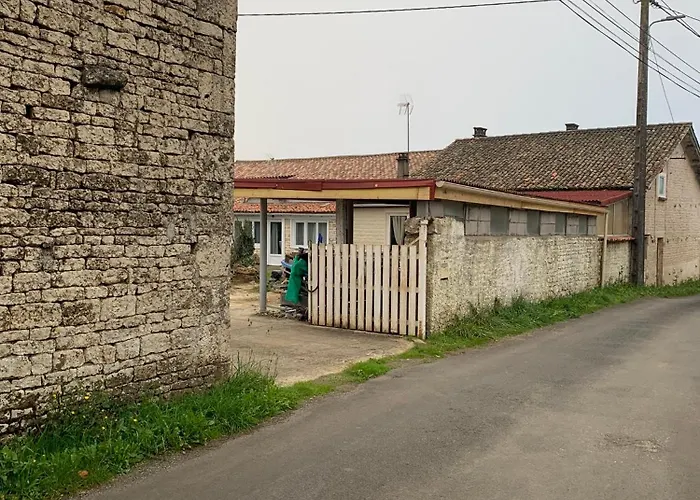 Meublé Chic Ajacquee *