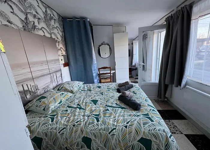 Meublé Chic Ajacquee *