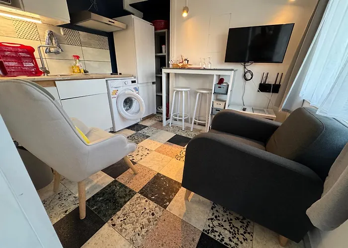 Meublé Chic Ajacquee Apartamento